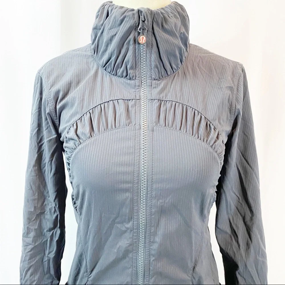 Lululemon Off to Class Jacket  Zip Up Rare Size4